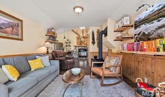 150 W Yuba Vista Dr, Atlanta, ID 83716