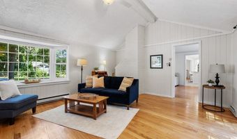 1 Blackhorse Dr, Acton, MA 01720