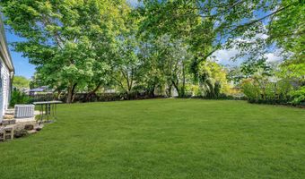 97 Pheasant Dr, Bayville, NJ 08721