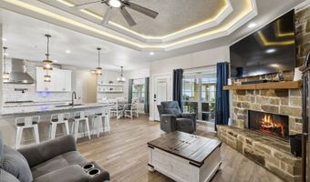 9691 Crow Ln, Adkins, TX 78101