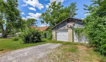119 SE F St, Bentonville, AR 72712