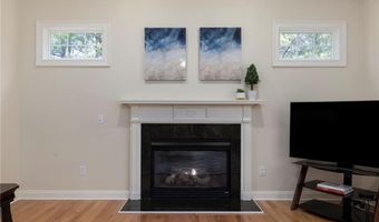 294 Sylvan Ct, North Kingstown, RI 02874