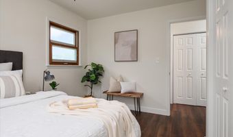 100 CARROLL Dr, Annapolis, MD 21403
