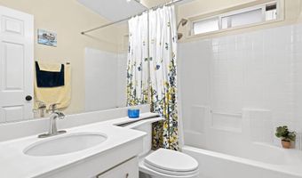 636 N Glen Oaks Dr, Alpine, CA 91901