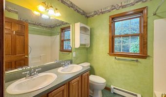 17 Harrison Ave, Bourne, MA 02532