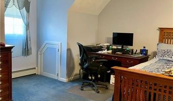 58 Rawlinson Dr, Coventry, RI 02816