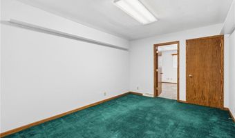 510 W Richway Dr, Albert Lea, MN 56007