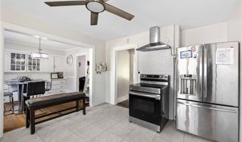 12 Blackstone St, Cumberland, RI 02864