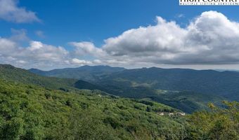 ES71 Twisted Oak Path, Banner Elk, NC 28604