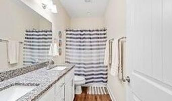 210 Admiration Ave, Beaufort, SC 29906