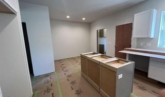 2813 Crinkle Root Dr, Fitchburg, WI 53711