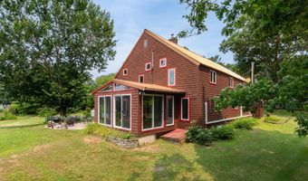 73 College Rd, Center Harbor, NH 03226