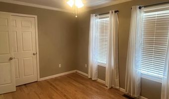 362 Oak St, Big Sandy, TN 38221