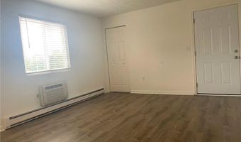 300 Smithfield Rd 30, North Providence, RI 02904