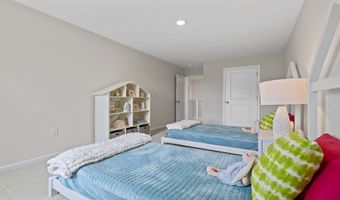 2227 Springview Ct, Boiling Springs, SC 29316