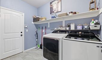 6407 SW Chestnut Hill Rd, Bentonville, AR 72713