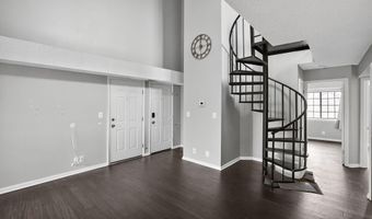 6010 CURTIER Dr F, Alexandria, VA 22310