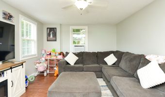 173 Wolcott St, Bristol, CT 06010