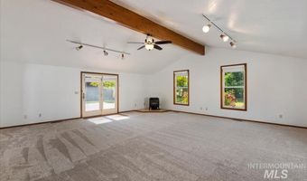 14961 Eagle Dr, Caldwell, ID 83607