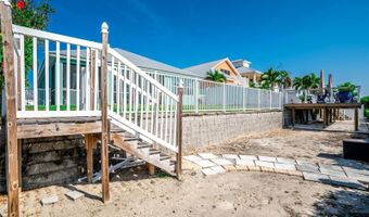 562 BIMINI BAY Blvd, Apollo Beach, FL 33572
