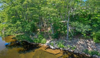 7 Goodrich Falls Rd, Bartlett, NH 03838