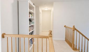4953 S Ridgeside Cir, Ann Arbor, MI 48105