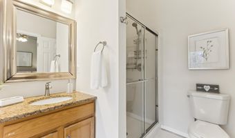6731 DOROTHY GILES Ct, Alexandria, VA 22315