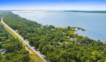 2536 Cr 30-a, Apalachicola, FL 32320