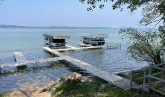 8923 Torch Lake Dr SE, Alden, MI 49612