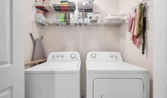 893 S Evanston Cir, Aurora, CO 80012