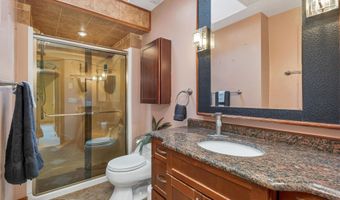 82 Pilgrim Dr, Bedford, NH 03110