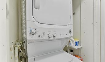 204 VICTOR Pkwy 204E, Annapolis, MD 21403