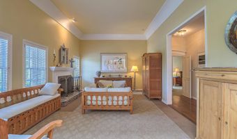 1724 AVENIDA ALTURAS NE, Albuquerque, NM 87110