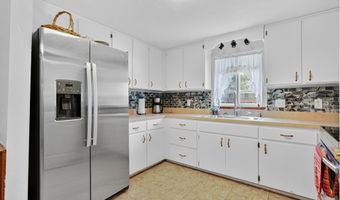 7649 22nd St, Bell, FL 32619