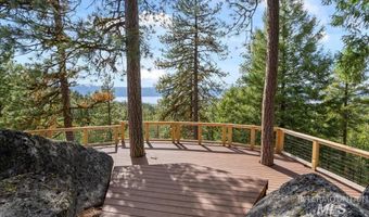 67 Little Donner Dr, Cascade, ID 83611