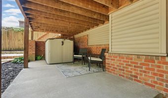 2716 Juniper Dr, Benton, AR 72015