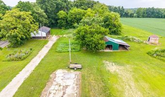 813 S 300 West Rd, Albion, IN 46701