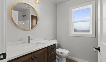 525 KIRKLAND Ave, Algoma, WI 54201