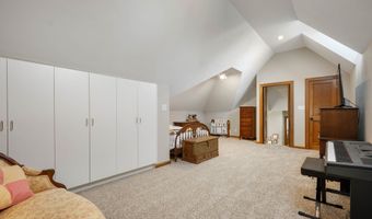6520 Forrest Commons Blvd, Indianapolis, IN 46227