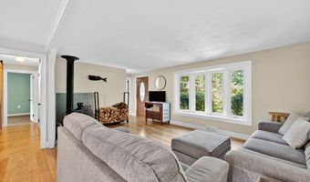 41 Babcock Hill Rd, Coventry, CT 06238