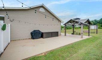 69 Pine Ridge Dr, Afton, TN 37616