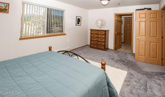6616 Comanche St, Bonners Ferry, ID 83805