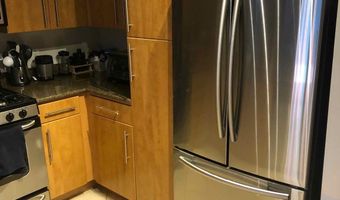 1021 N GARFIELD St 215, Arlington, VA 22201