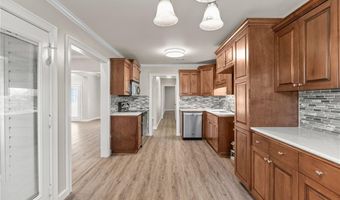 8001 Mars Hill Rd, Bauxite, AR 72011
