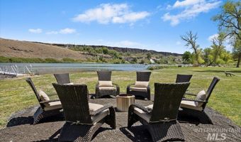 952 E 5204 N, Hagerman, ID 83332