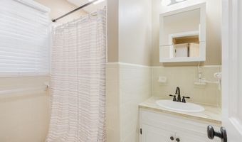 226 Edgewood Dr, Americus, GA 31709