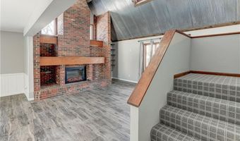 10 Bluebird Dr, Agency, MO 64401