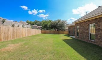 4006 Edgewater Dr, Benton, AR 72109