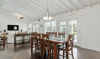 1420 E COAST Dr, Atlantic Beach, FL 32233