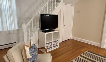 49 Connection St, Newport, RI 02840